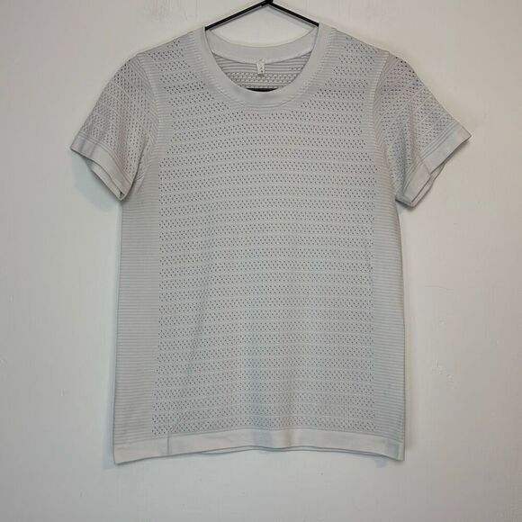 Lululemon Swiftly Breathe Perforated Short Sleeve Crew Neck Tee White 4 - Picture 2 of 6